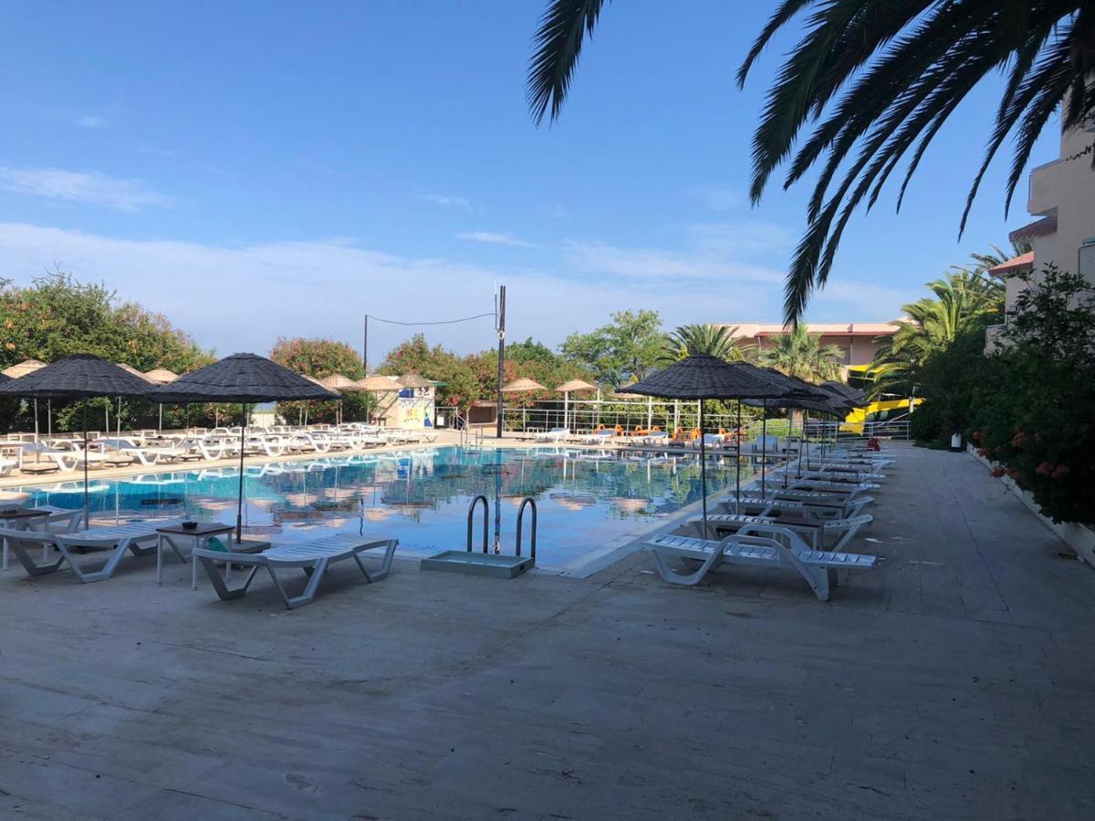 מלון Afytos Oeren Park Mtk מראה חיצוני תמונה